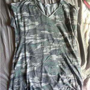 Women’s tee shirt dress